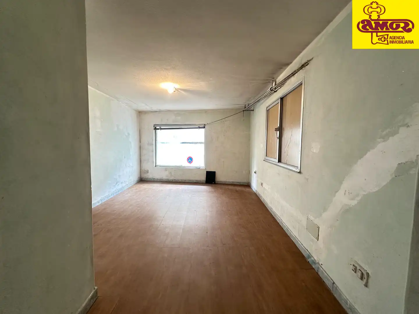 Office for sale in Santiago de Compostela 
