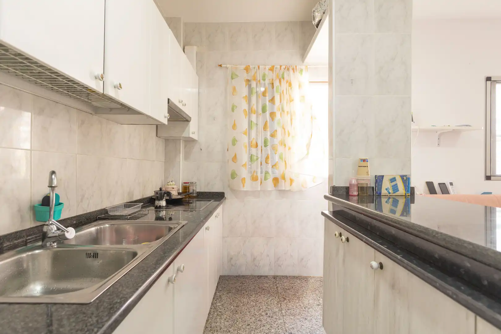 Cuina de Casa o xalet en venda en Arico amb Terrassa, Traster i Moblat