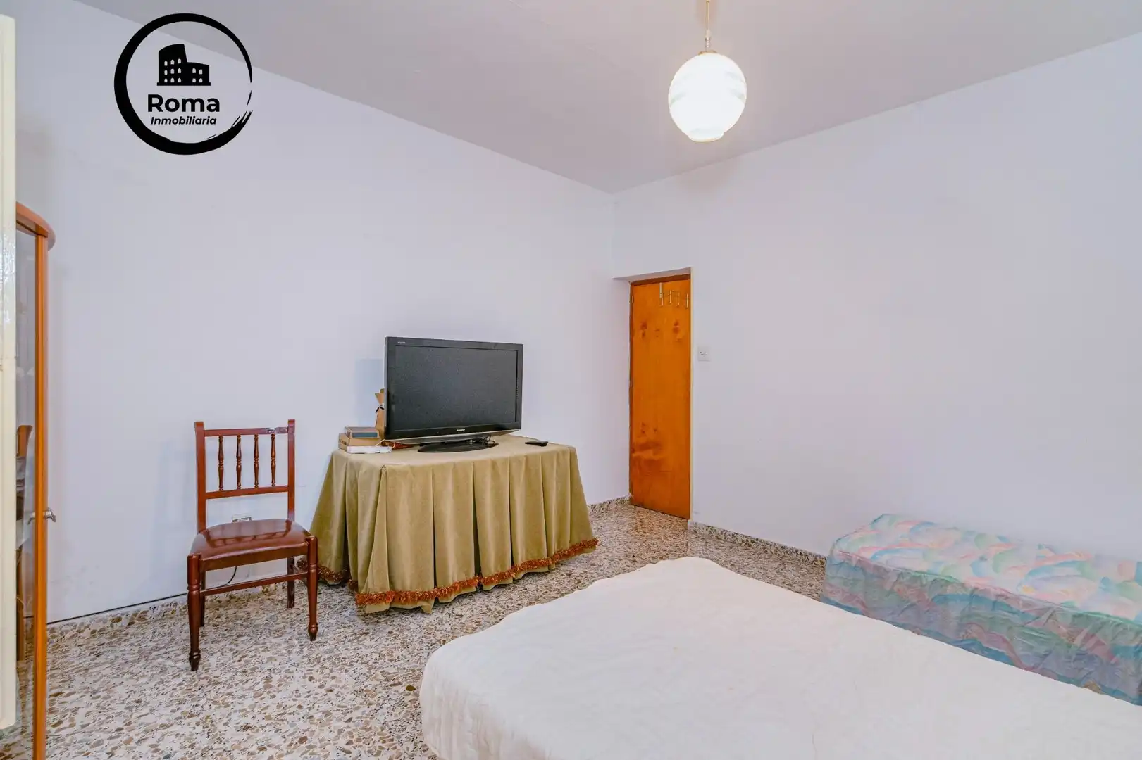 Casa amb terrassa en venda a Barrio de la Vega, imagen 34