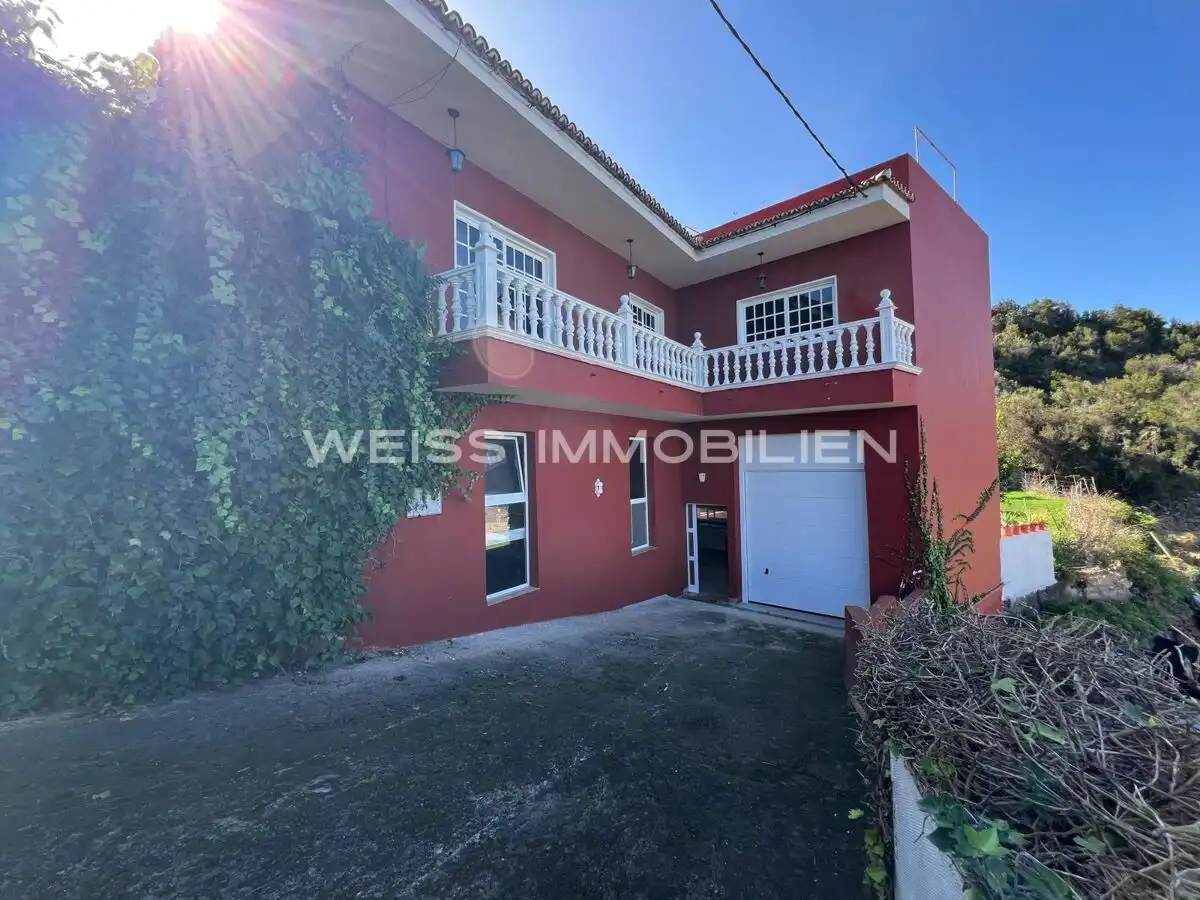 Vista exterior de Casa o xalet en venda en La Guancha amb Terrassa i Balcó