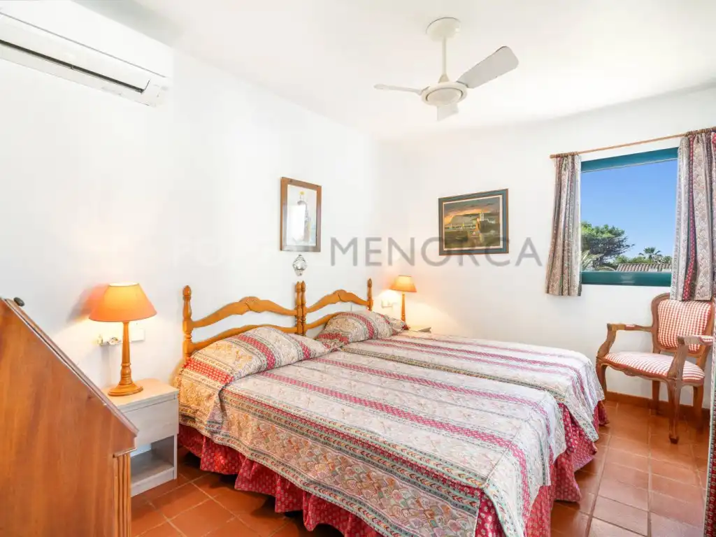 Dormitori de Casa o xalet en venda en Cala d'en Bosch - Serpentona