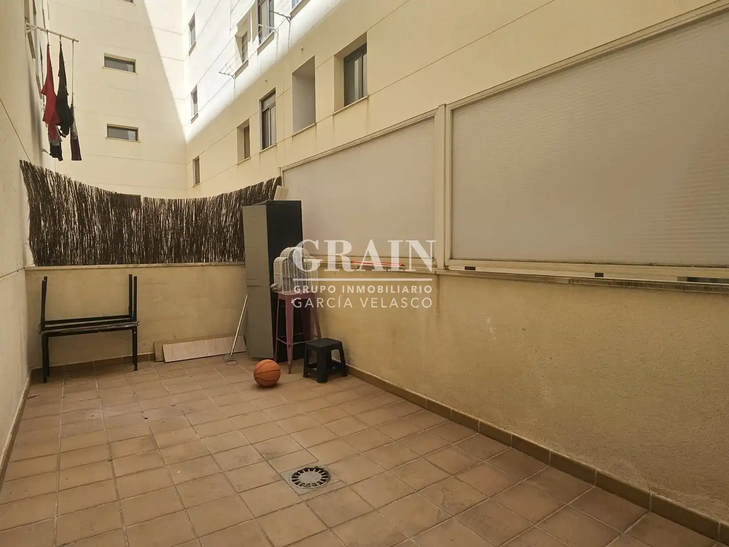 Jardín de Piso en venta en Albacete con Calefacción, Terraza y Trastero