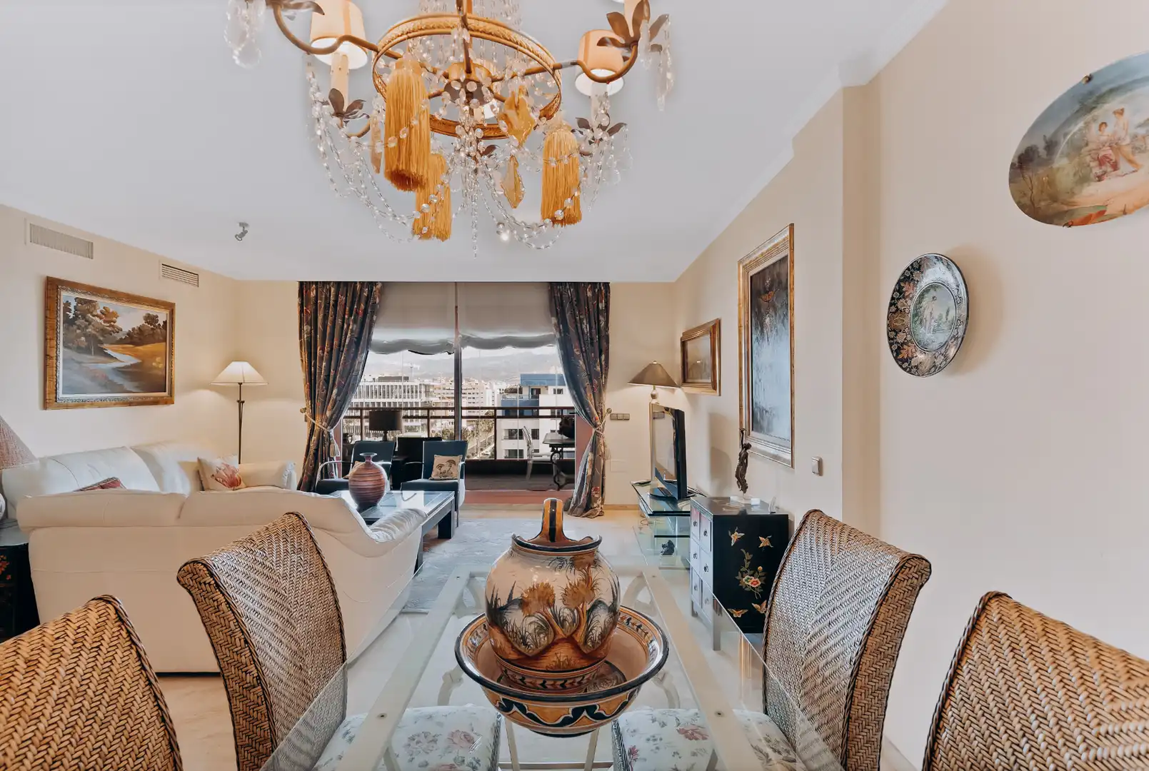 Sala de estar de Ático en venta en Málaga con Aire acondicionado, Calefacción y Terraza