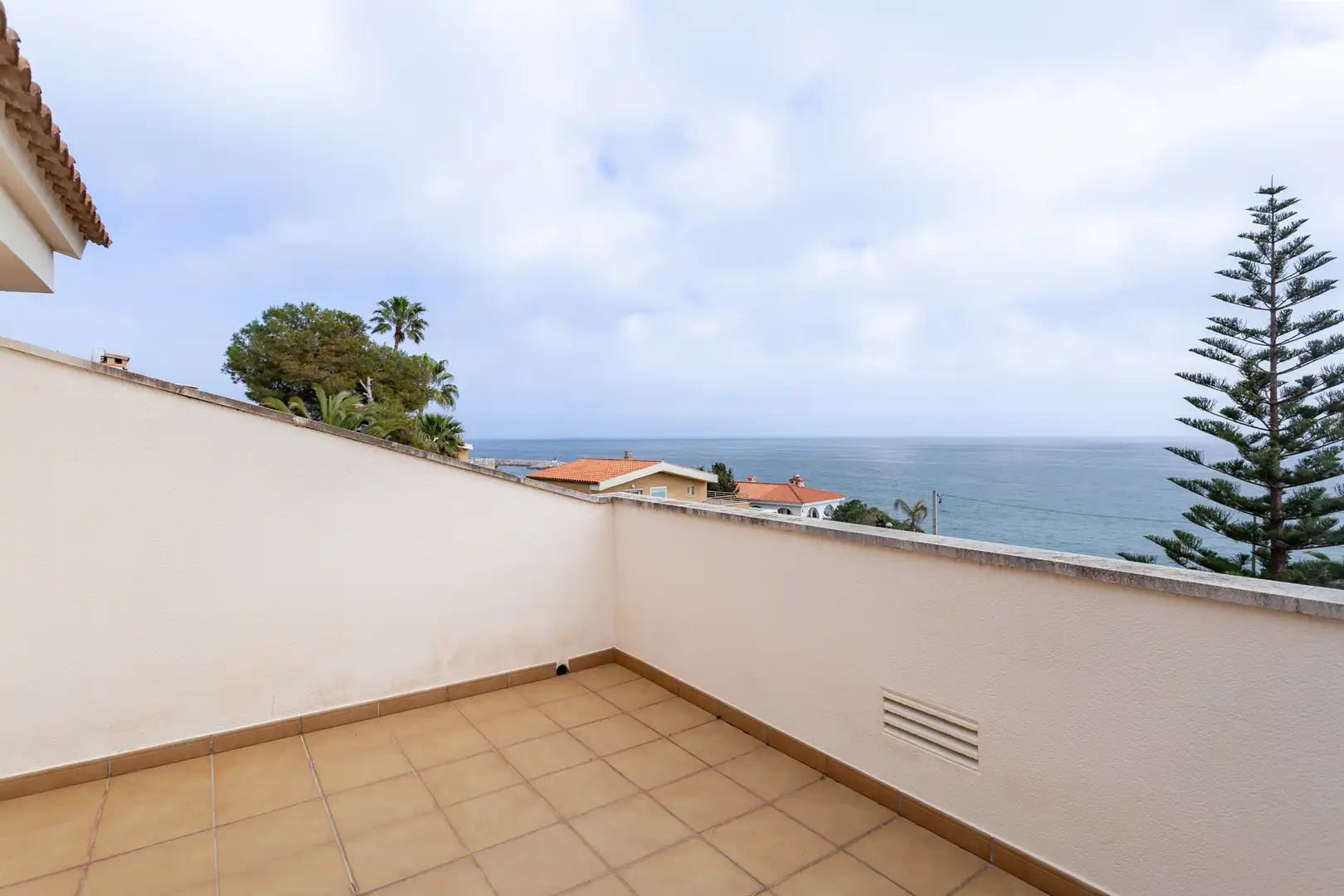 Terraza de Casa adosada en venta en Torredembarra con Aire acondicionado, Calefacción y Jardín privado