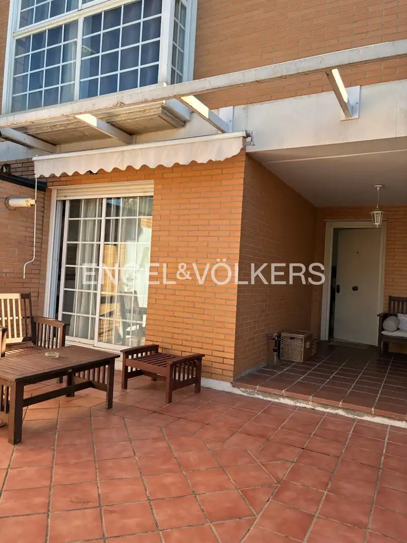 Terraza de Casa adosada en venta en Rivas-Vaciamadrid con Aire acondicionado, Calefacción y Jardín privado