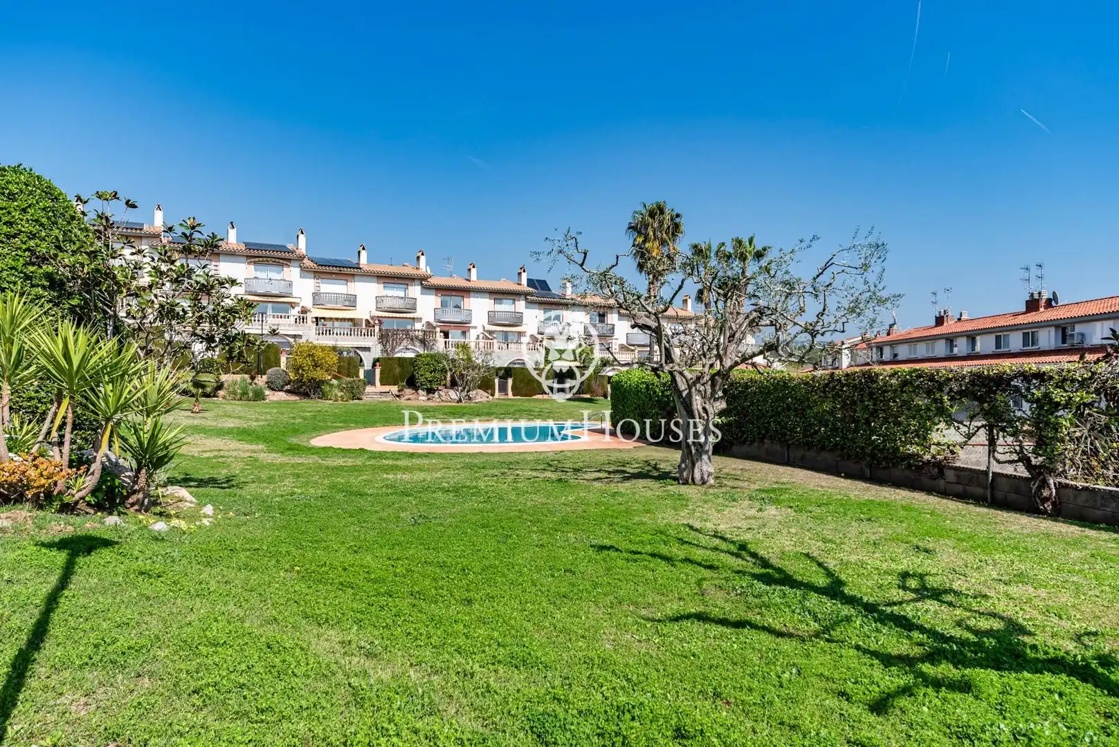 Garden of Detached homes for sale in Sant Pere de Ribes  with Air Conditioner, Heating and Private garden