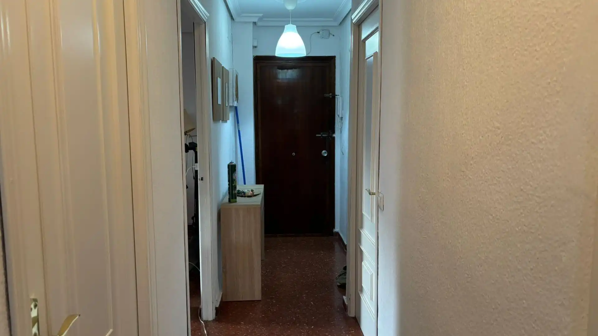 Flat for sale in Sevilla  with Air Conditioner, Private garden and Furnished