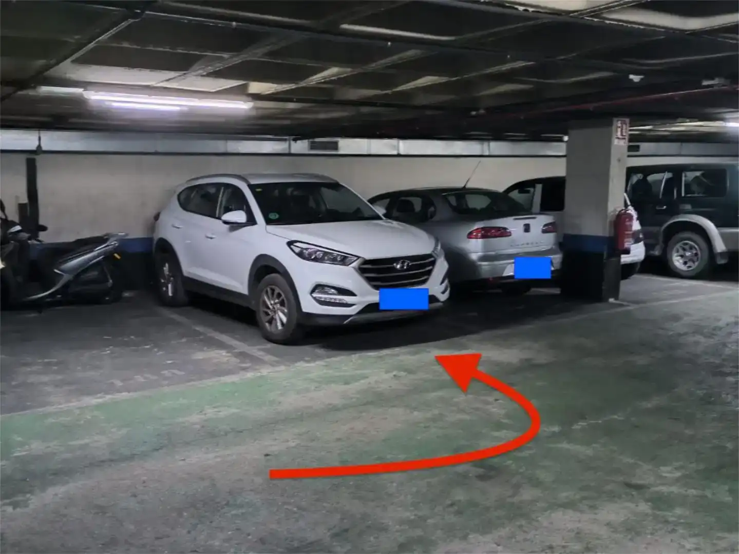 Aparcament de Garatge en venda en Madrid