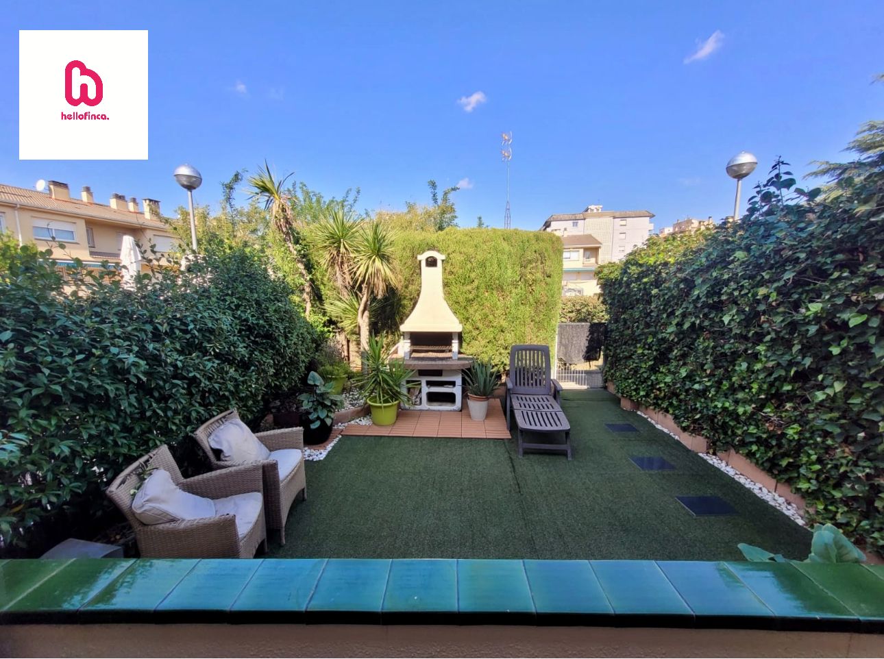 Jardí de Casa adosada en venda en Barberà del Vallès amb Aire condicionat, Calefacció i Jardí privat