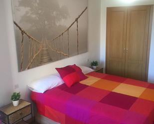 Bedroom of Flat to share in  Valencia Capital  with Air Conditioner and Balcony