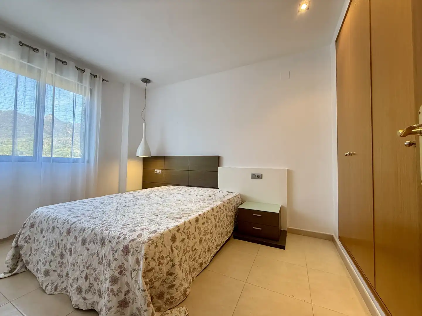 Schlafzimmer von Wohnung zum Verkauf in Benicasim / Benicàssim mit Klimaanlage, Möbliert und Ofen