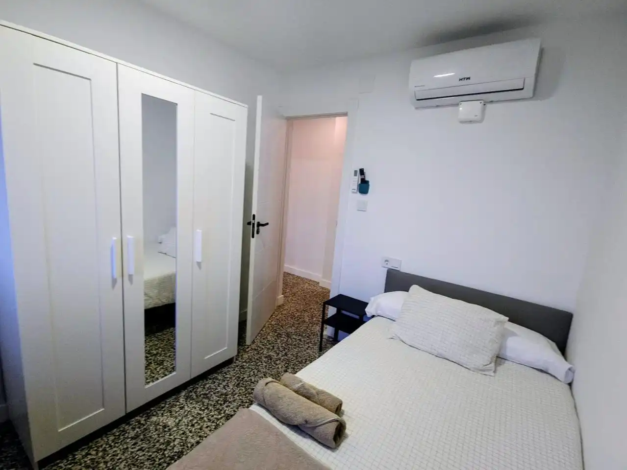 Habitación en Aristoteles, Cerrillo de Maracena - Periodistas