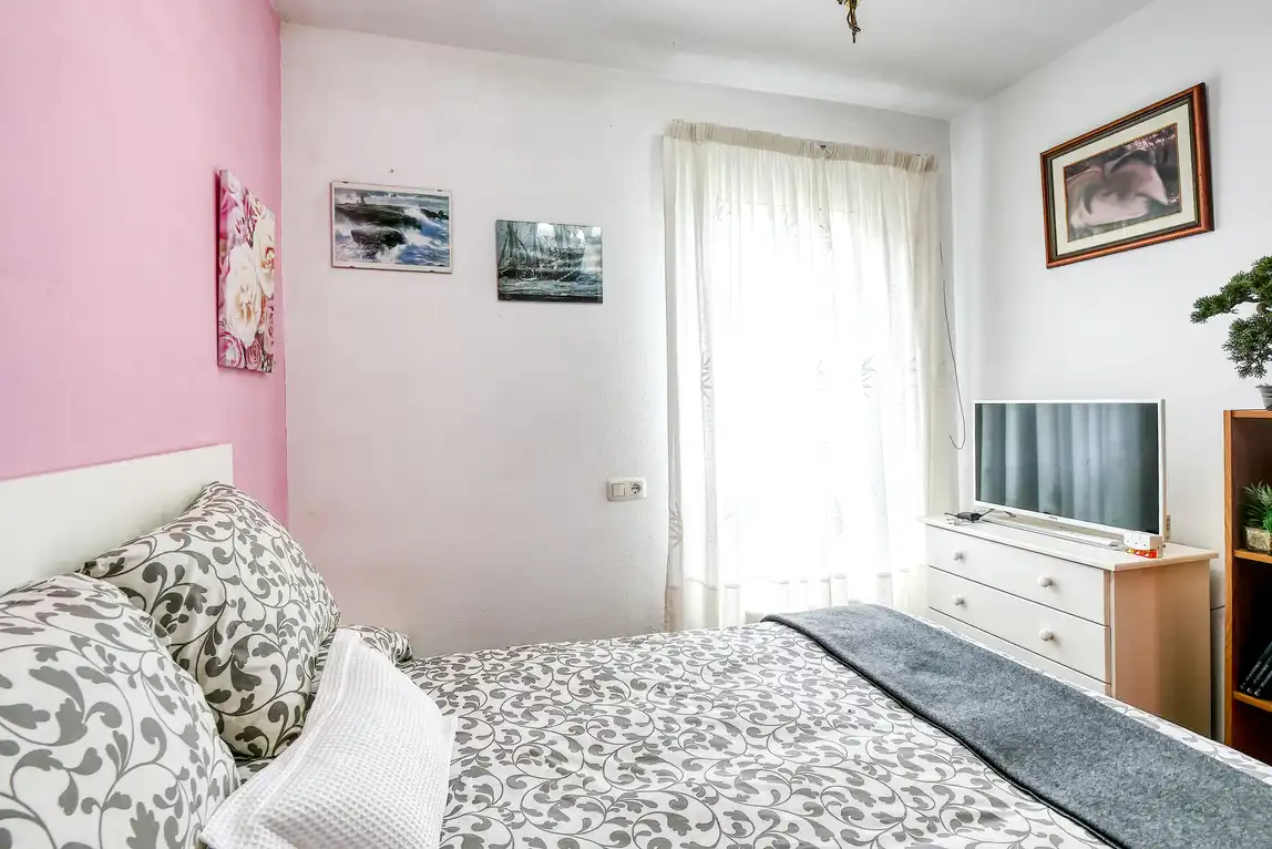 Habitación de Casa adosada en venta en A Coruña Capital  con Calefacción, Jardín privado y Parquet