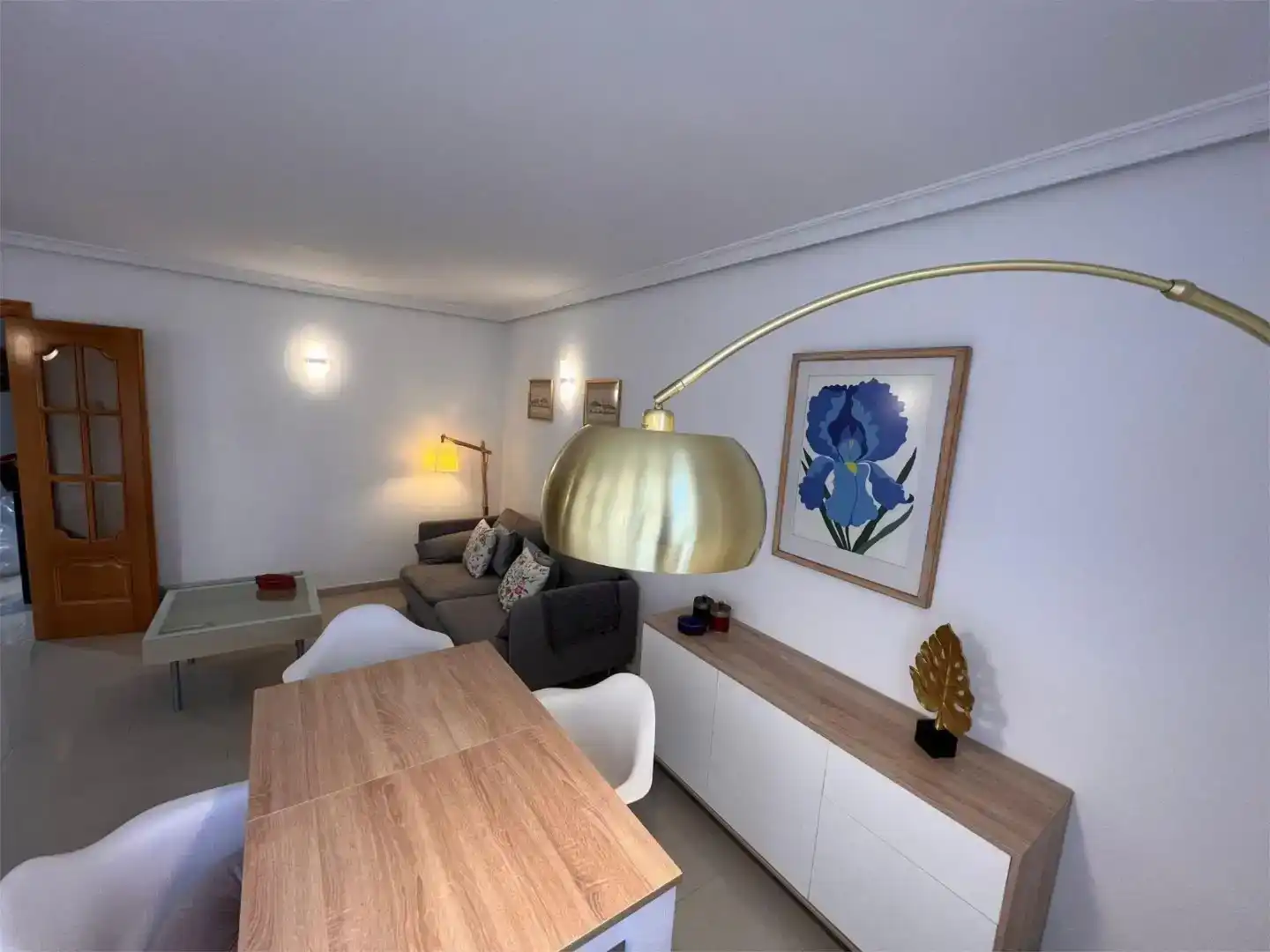 Sala de estar de Piso en venta en Santa Eulària des Riu con Aire acondicionado, Amueblado y Balcón