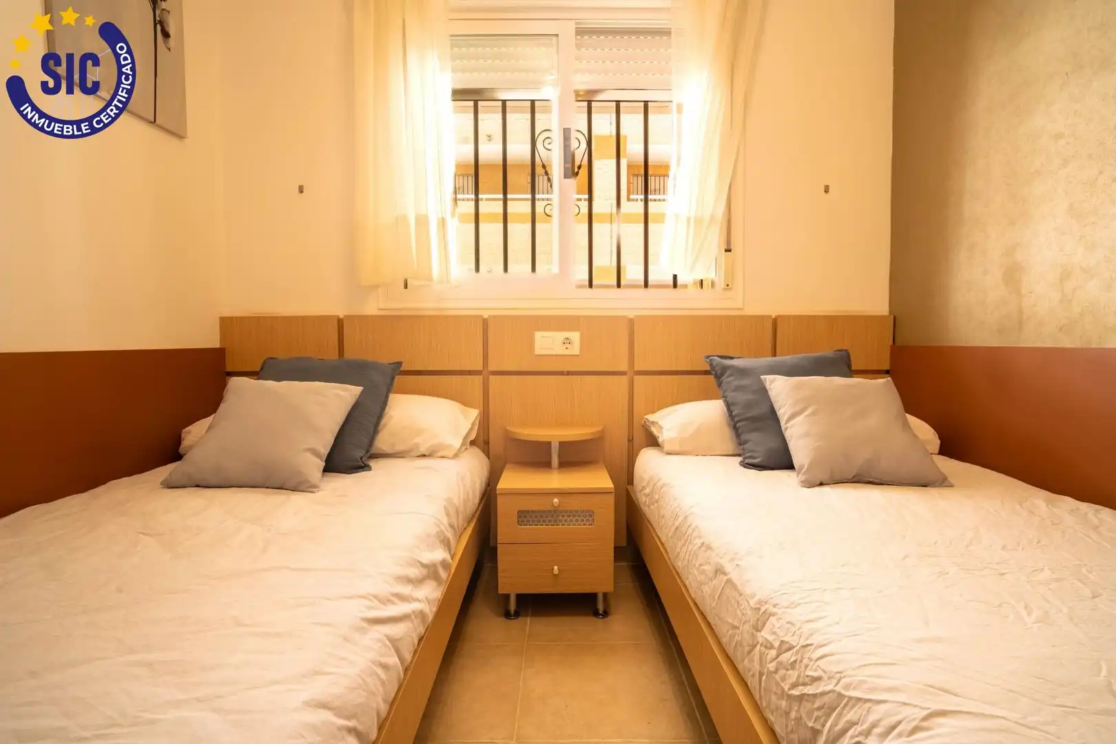 Dormitori de Apartament en venda en Oropesa del Mar / Orpesa amb Jardí privat, Terrassa i Traster