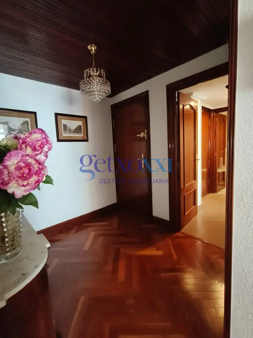 Piso en venta en Getxo  con Calefacción y Trastero