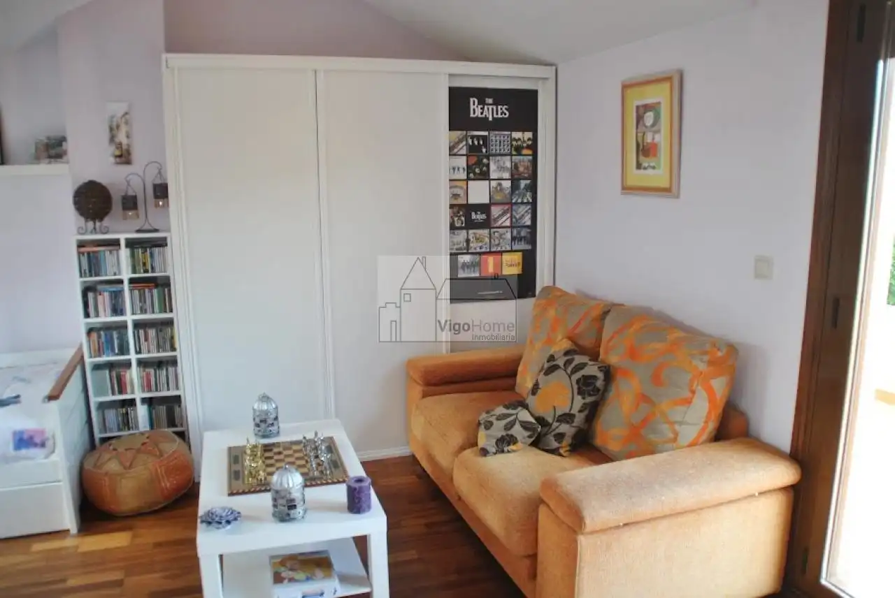 Living room of Houses for sale in Cangas   with Heating, Private garden and Terrace