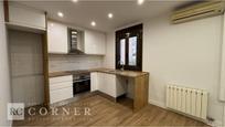 Kitchen of Flat to rent in  Barcelona Capital  with Air Conditioner, Heating and Parquet flooring