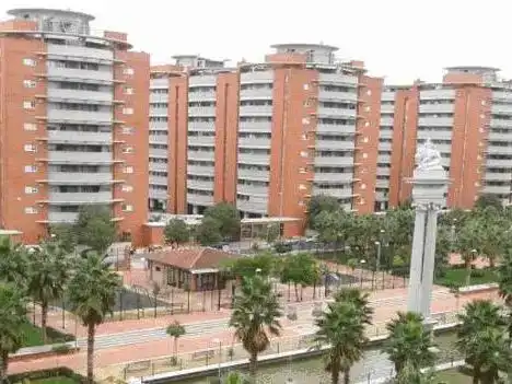 Vista exterior de Pis en venda en Bellavista - La Palmera
