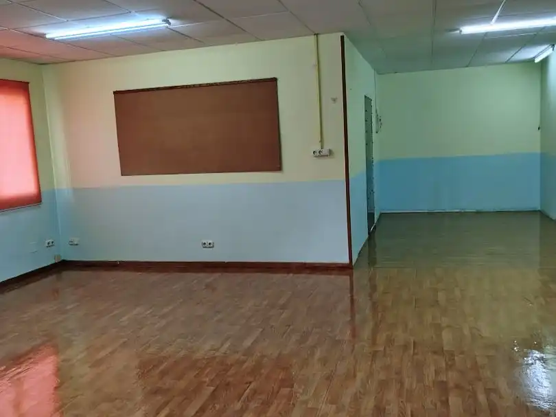 Geschaftsraum zur Miete in Caldas de Reis