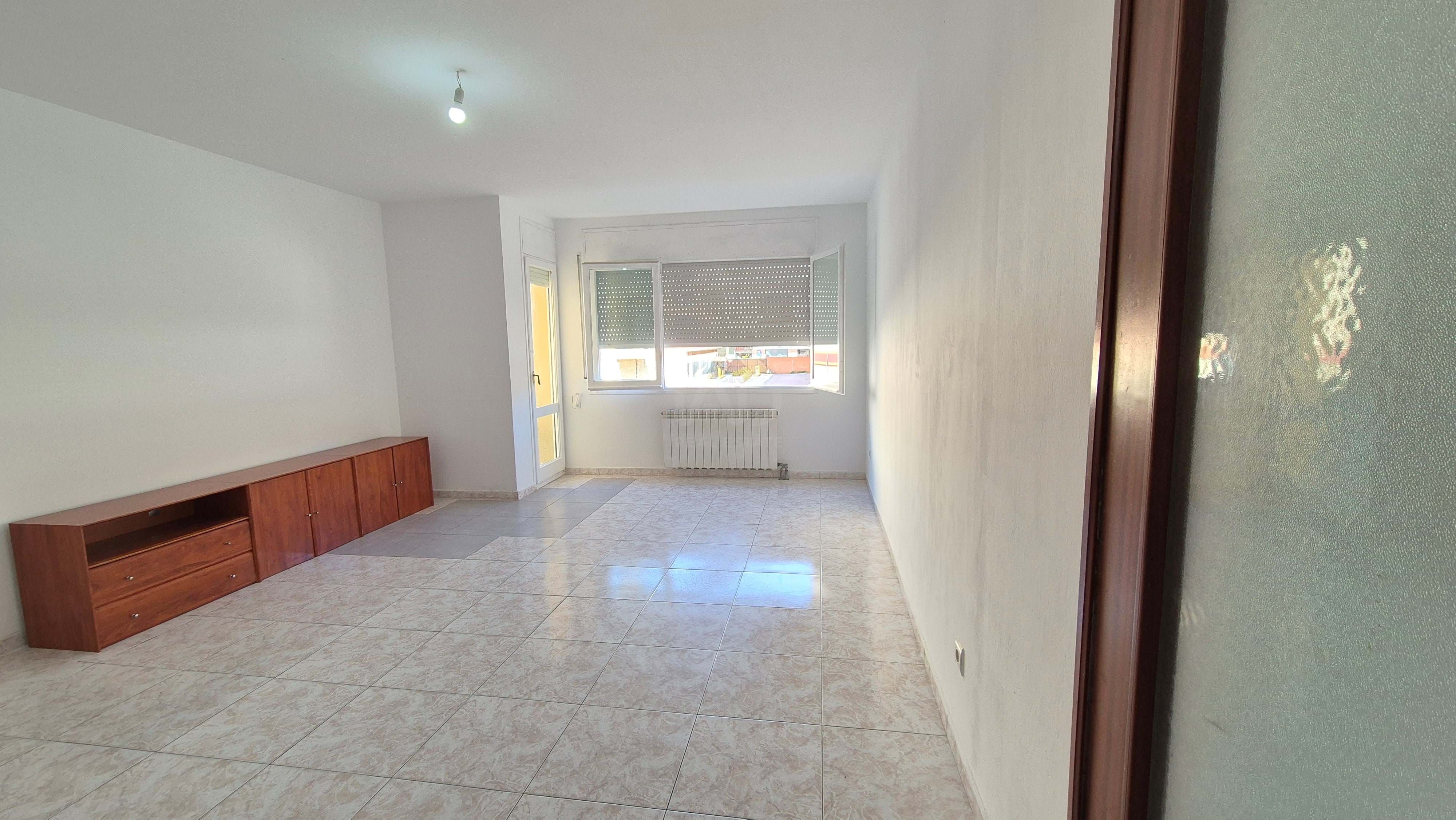 Living room of Flat for sale in El Vendrell  with Heating and Terrace