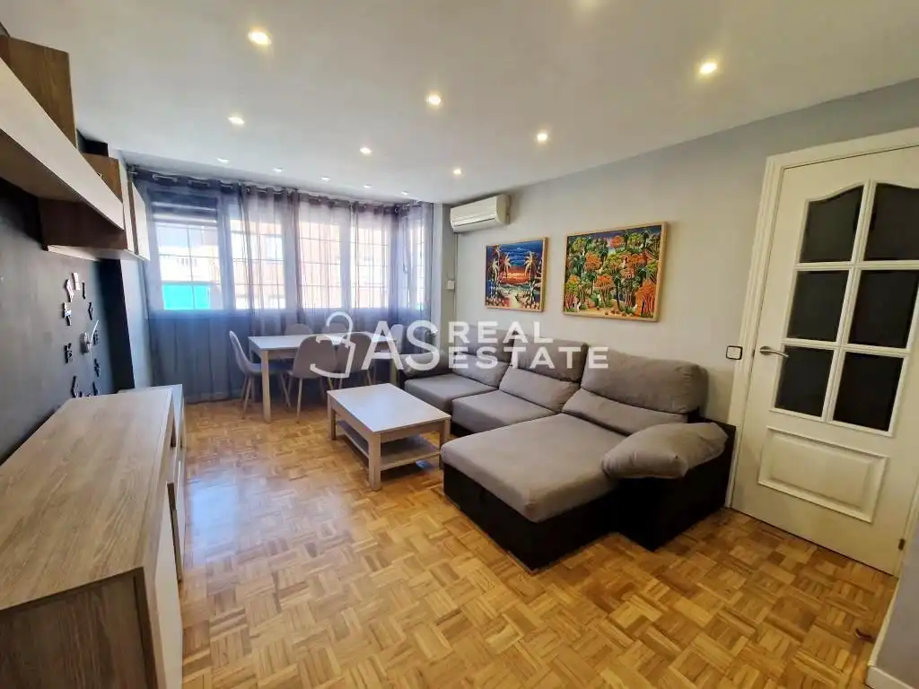Vista exterior de Piso en venta en Alcorcón con Aire acondicionado y Amueblado