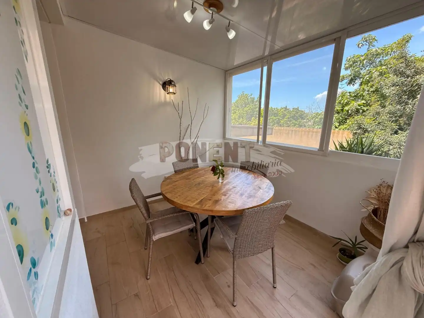 Esszimmer von Erdgeschoss zum Verkauf in Santa Eulària des Riu mit Klimaanlage, Terrasse und Abstellraum