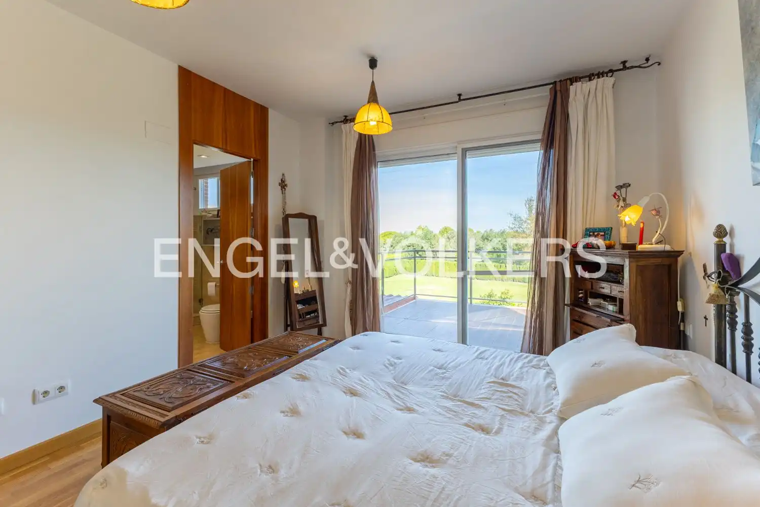 Bedroom of Houses for sale in Torre en Conill - Cumbres de San Antonio 