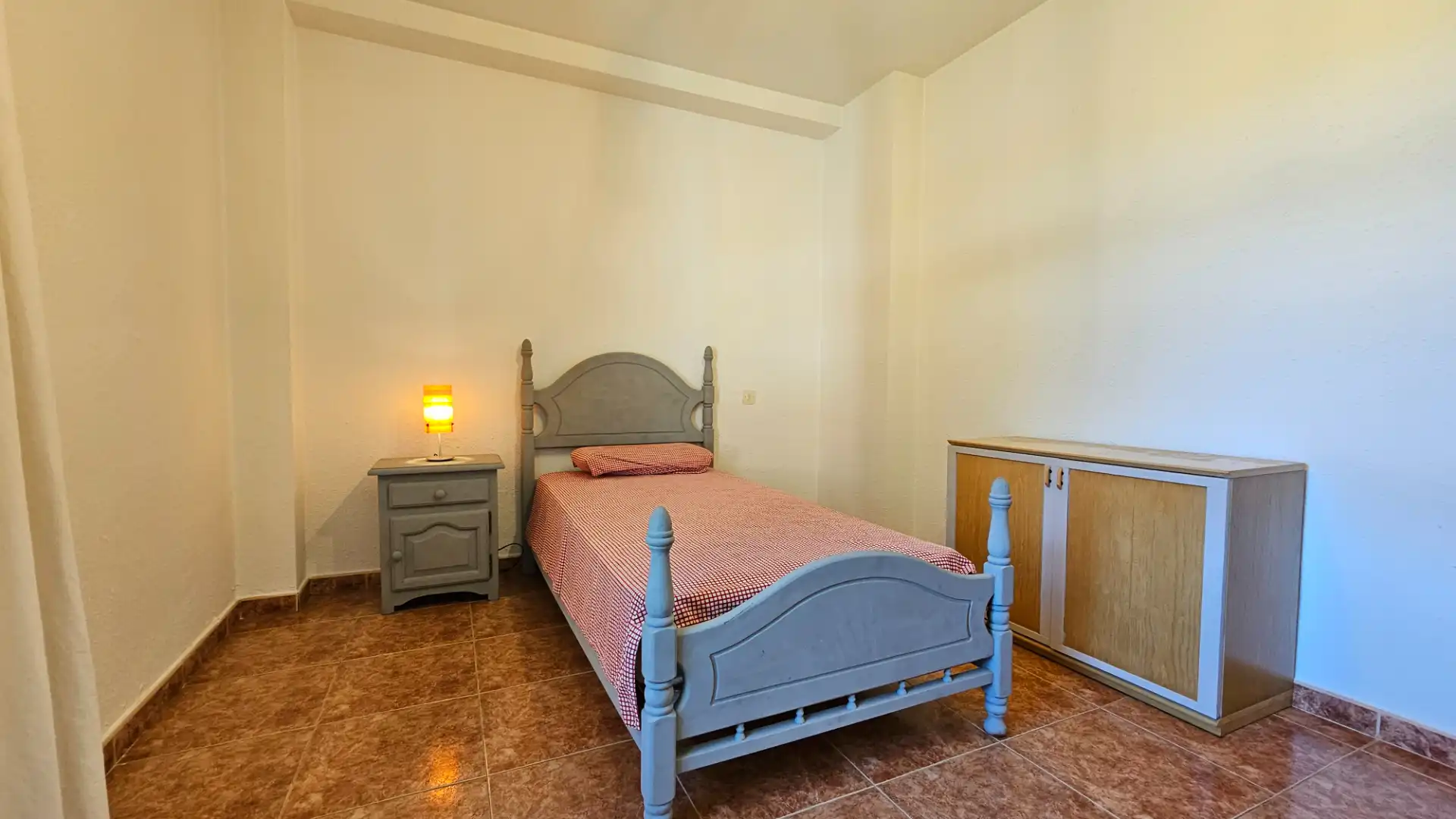 Habitación de Piso en venta en Zaragoza con Aire acondicionado, Calefacción y Terraza