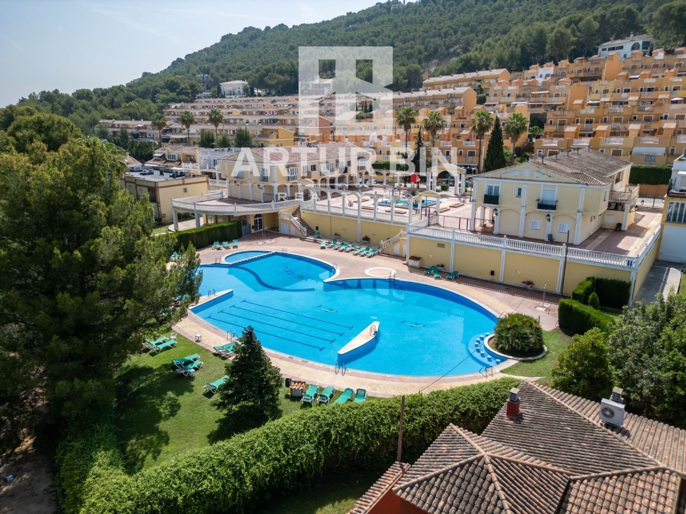 Swimming pool of Apartment for sale in Chiva  with Air Conditioner, Terrace and Community pool