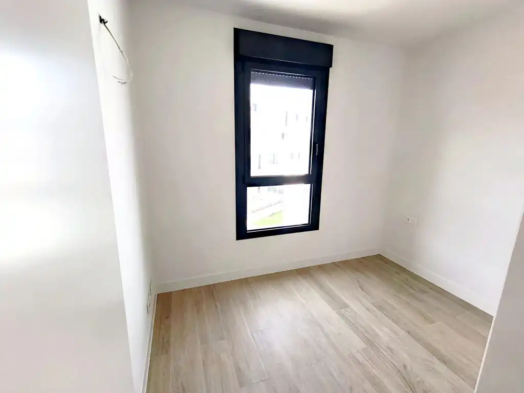 Schlafzimmer von Wohnung zur Miete in Cobeña mit Klimaanlage, Heizung und Terrasse