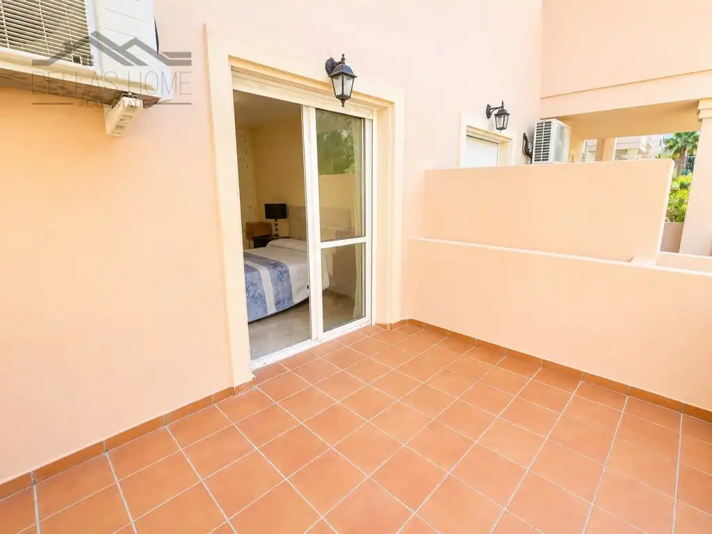 Appartamento con piscina in vendita a Urbanización Brisas I, imagen 26