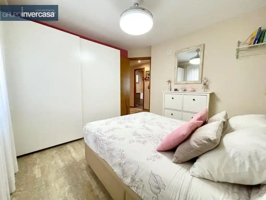 Schlafzimmer von Wohnung zur Miete in Manises mit Klimaanlage, Heizung und Möbliert