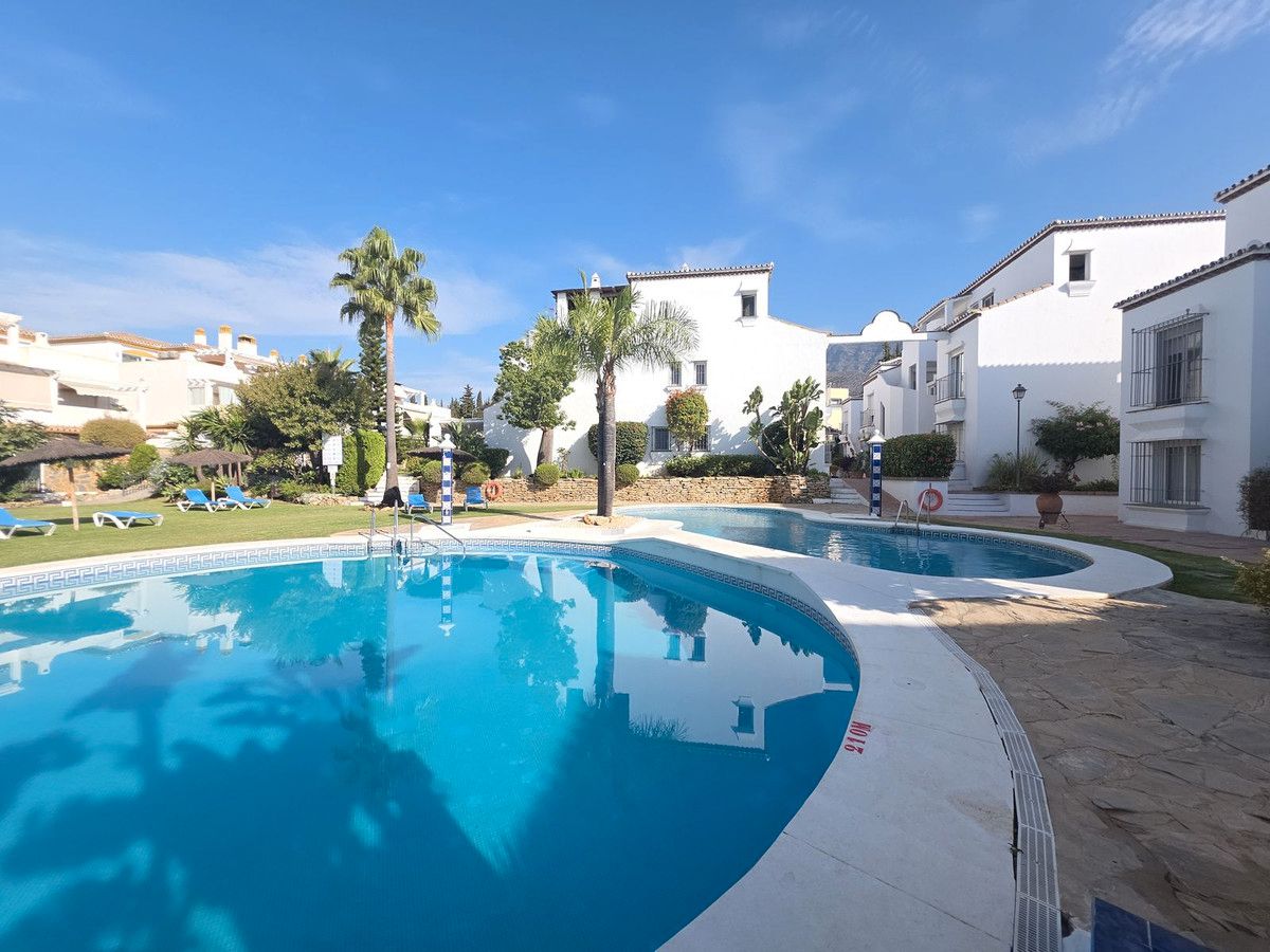 Garden of Single-family semi-detached for sale in Marbella  with Air Conditioner, Terrace and Furnished
