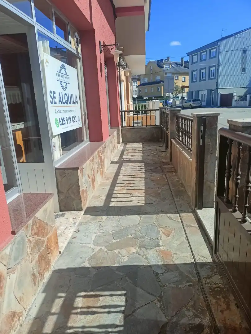 Locale commerciale in affitto a Ribadeo, imagen 3