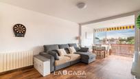 Living room of Attic for sale in Castelldefels  with Air Conditioner, Storage room and Swimming Pool