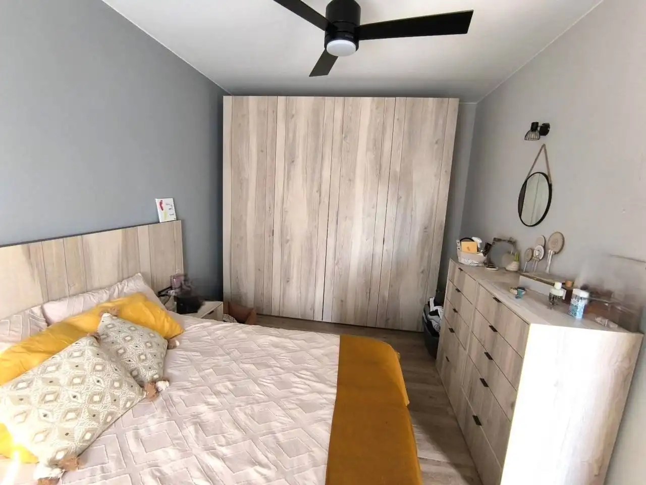 Habitación de Piso en venta en Terrassa con Aire acondicionado, Calefacción y Parquet