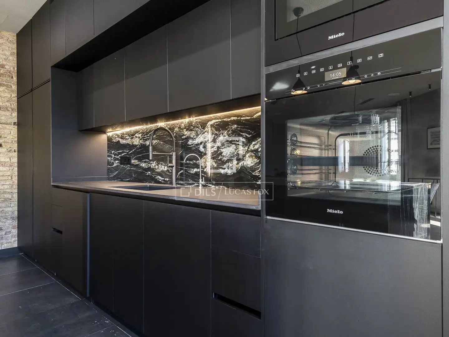 Kitchen of Flat for rent in Eixample