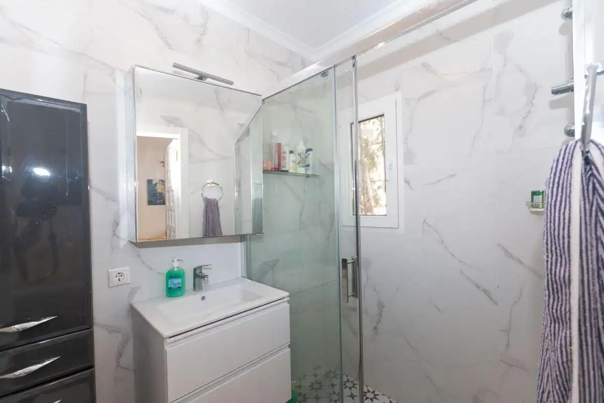 Baño de Casa o chalet en venta en Torrevieja con Aire acondicionado, Terraza y Trastero