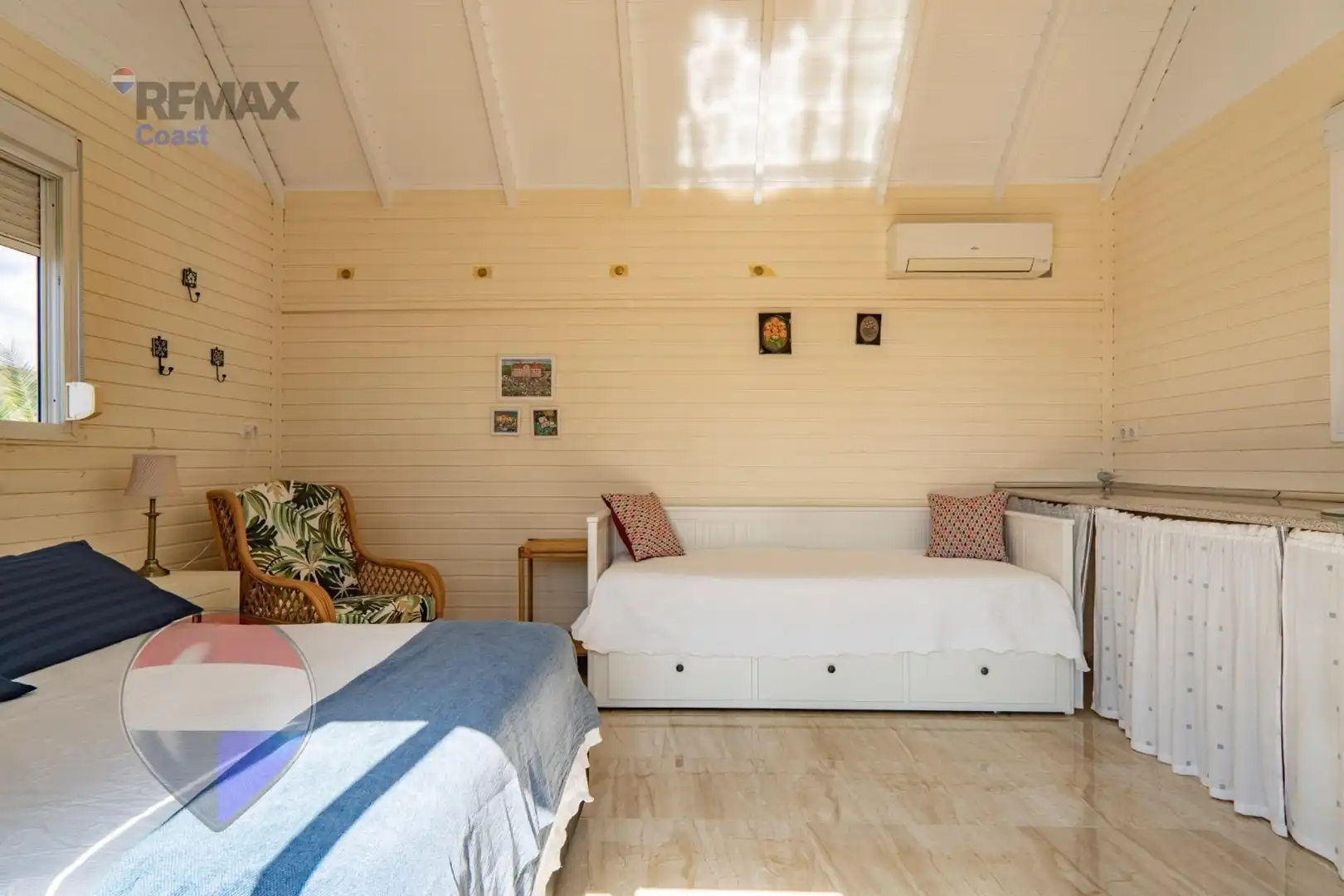 Dormitori de Casa o xalet en venda en Benajarafe