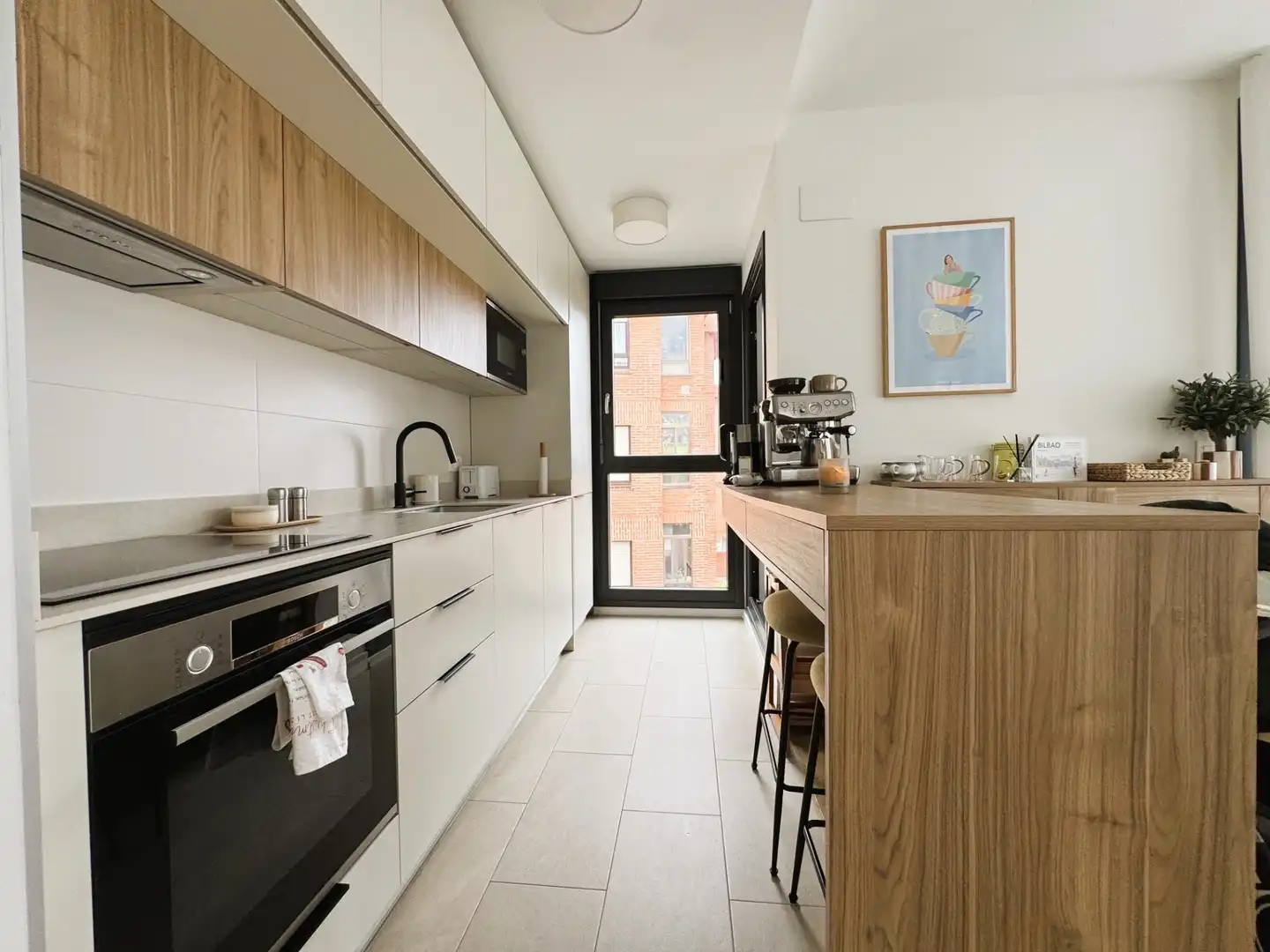 Cocina de Dúplex en venta en Getxo  con Aire acondicionado, Calefacción y Jardín privado
