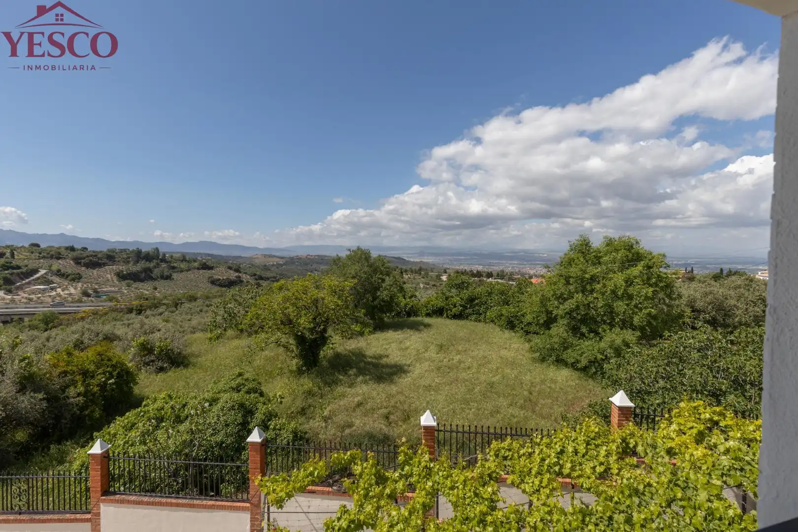 Jardín de Casa adosada en venta en Víznar con Jardín privado, Terraza y Piscina