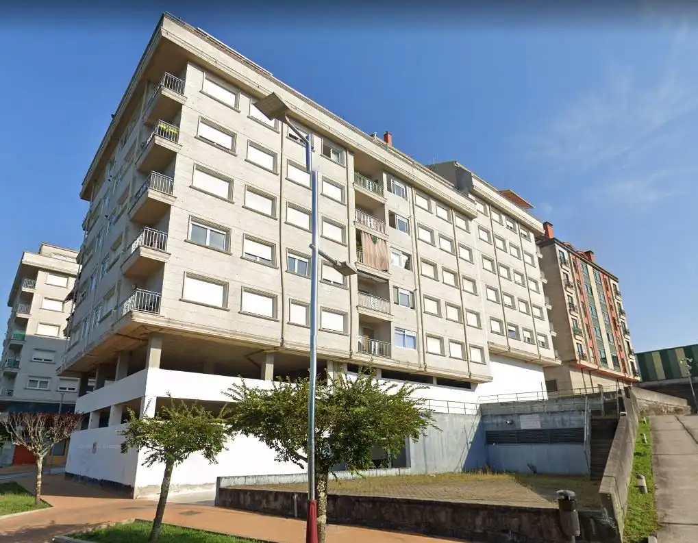 Vista exterior de Local en venta en O Porriño  