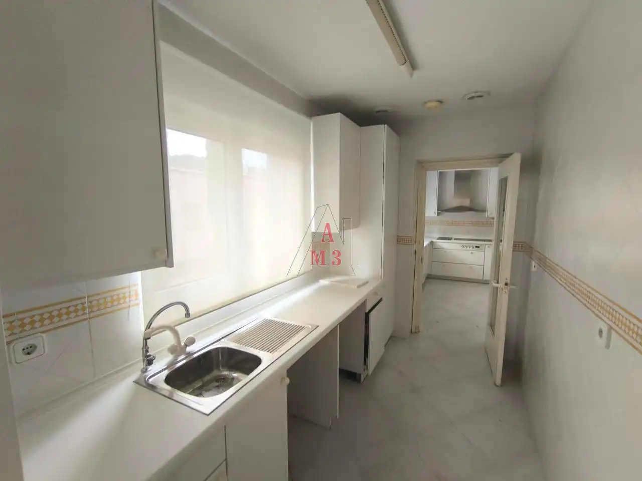 Kitchen of Houses for sale in León Capital   with Heating, Private garden and Terrace