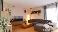 Living room of Single-family semi-detached for sale in Premià de Dalt  with Air Conditioner and Terrace