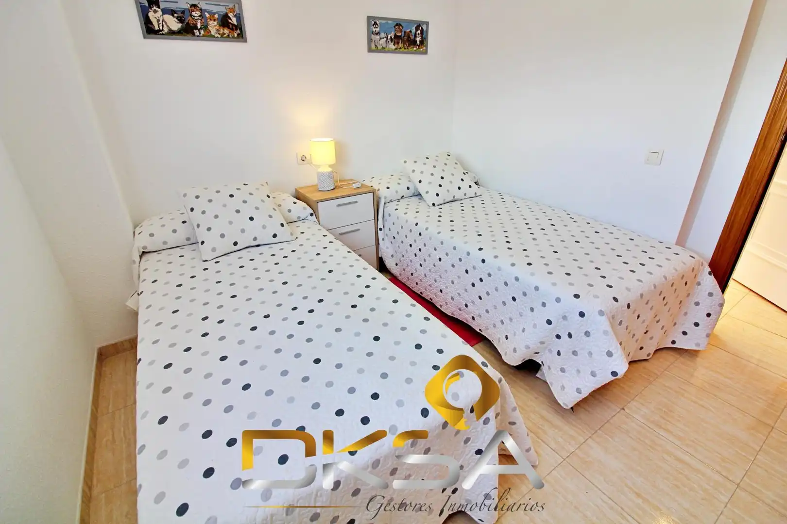 Apartment with pool for sale in Calle AMPLARIES, imagen 30