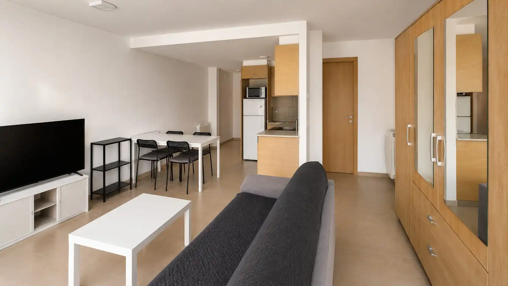 Living room of Study for sale in Girona  with Storage room