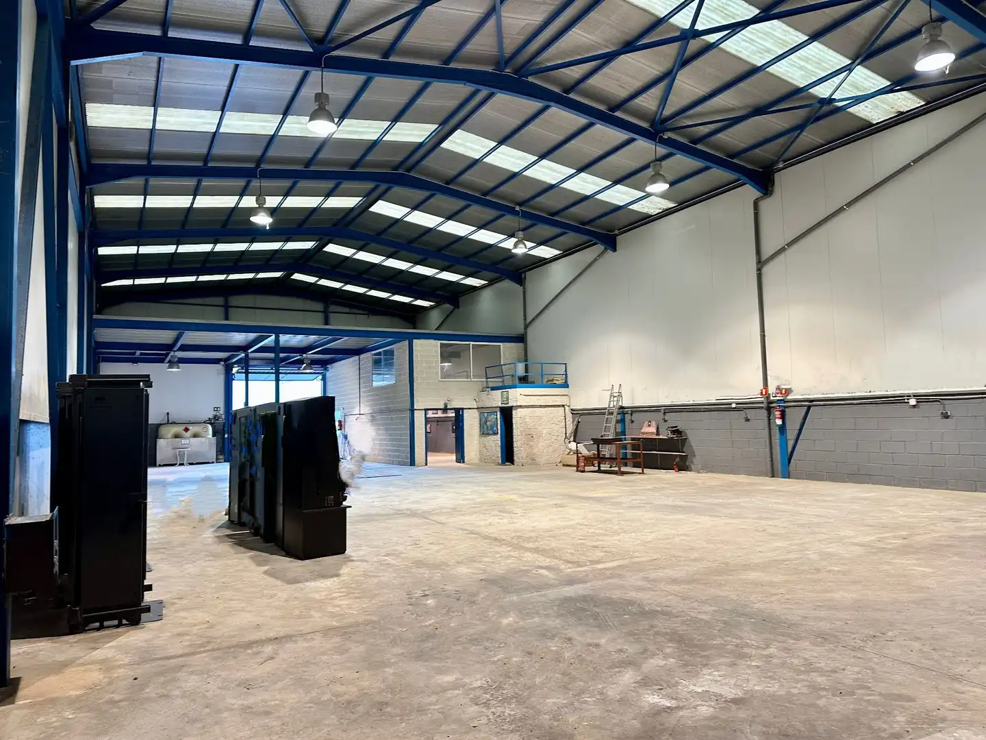 Nave industrial en alquiler en Cartes, imagen 8