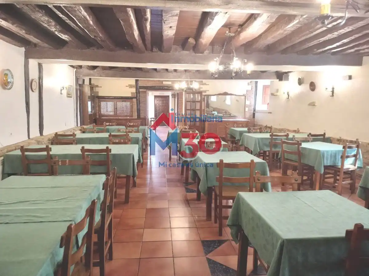Commercial properties for sale in Valdegovia / Gaubea