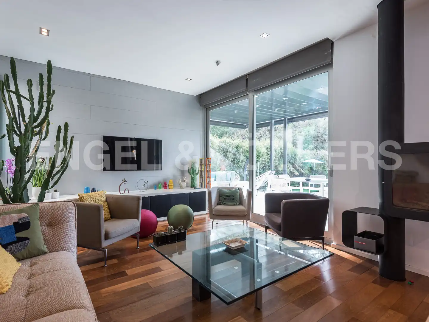 Sala de estar de Casa o chalet en venta en Barcelona con Aire acondicionado, Calefacción y Jardín privado